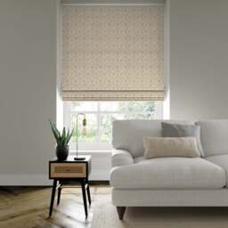 Heritage Made to Measure Roman Blind