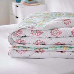 Floral 10.5 tog Coverless Duvet and Pillowcase Set - thumbnail 3
