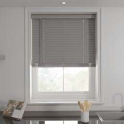 Fauxwood Venetian Blind - thumbnail 1