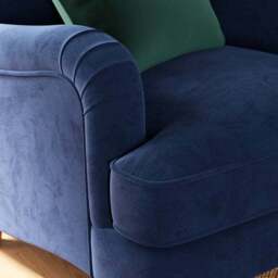 Beatrice II Matte Velvet Armchair - thumbnail 3
