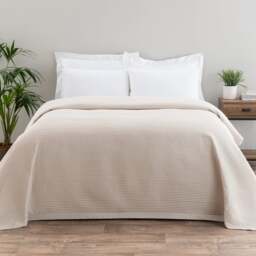 Spencer Pinsonic Bedspread - thumbnail 1