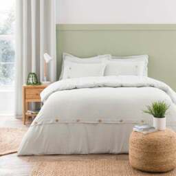 Khai Stripe Sage Oxford Pillowcase - thumbnail 3