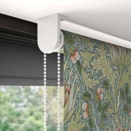 William Morris at Home Artichoke Blackout Made to Measure Roller Blind - thumbnail 5