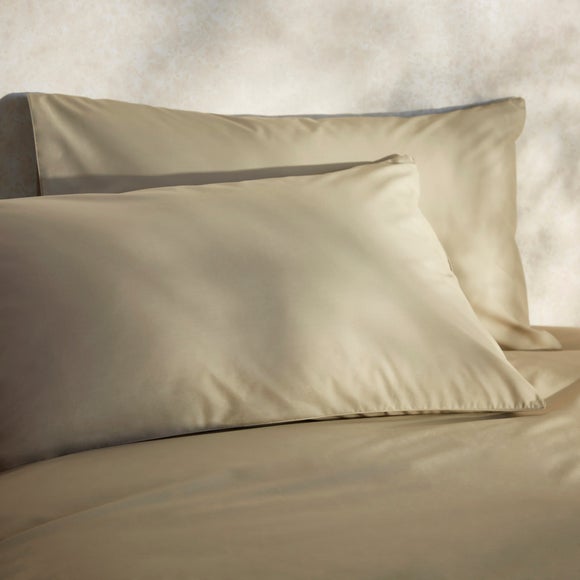 100% Egyptian Cotton 220 Thread Count Standard Pillowcase Pair - image 1