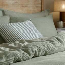 Yard Hebden Waffle 100% Cotton Duvet Cover & Pillowcase Set - thumbnail 2