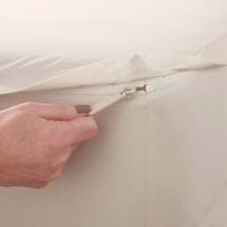 Pure Cotton Easy Zip Fitted Sheet