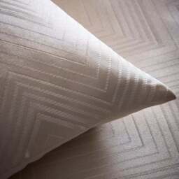 Laurence Llewelyn-Bowen Cocktail Duvet Cover & Pillowcase Set - thumbnail 3