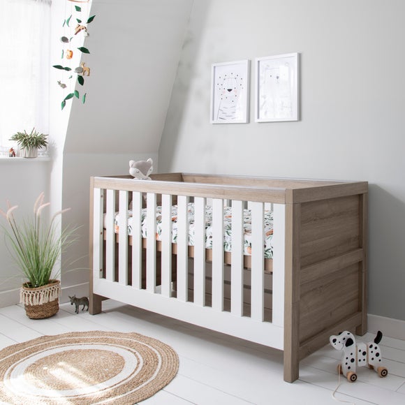 Tutti Bambini Modena 3 in 1 Cot bed - image 1