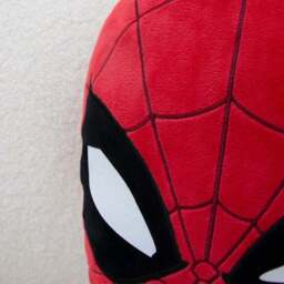 Spider-Man Glow in the Dark Adventure Reversible Cushion - thumbnail 3