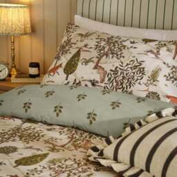 Wylder Nature Fable Duvet Cover and Pillowcase Set - thumbnail 2