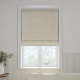 Emily Bond Fergus Made to Measure Roman Blind - thumbnail 3