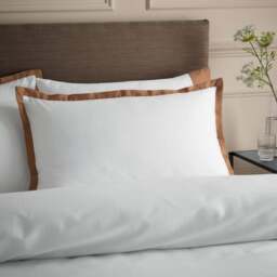 Hotel Portchester 230 Thread Count 100% Cotton Sateen Oxford Pillowcase - thumbnail 1
