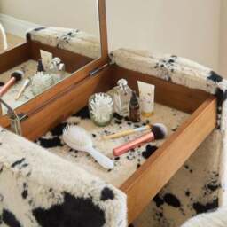Frankie Compact Dressing Table Set with Mirror and Stool - thumbnail 3