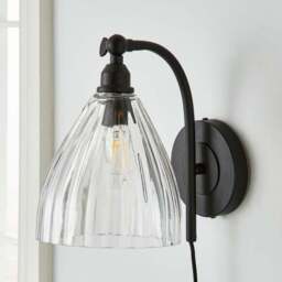 Churchgate Allexton Plug In Wall Light - thumbnail 2