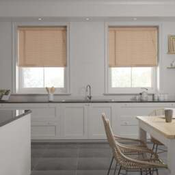 Fauxwood Venetian Blind - thumbnail 4