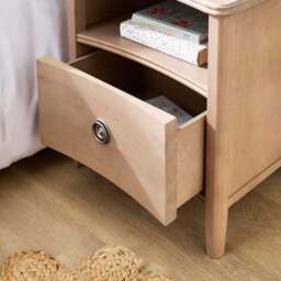Darlington 1 Drawer Bedside Table - thumbnail 3