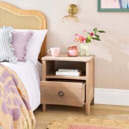 Darlington 1 Drawer Bedside Table - thumbnail 2
