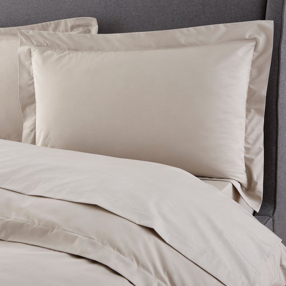 Hotel 230 Thread Count Crisp 100% Cotton Percale Oxford Pillowcase