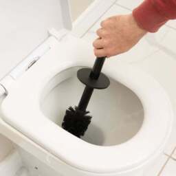 Addis Rattan Black Toilet Brush & Bin Set - thumbnail 3