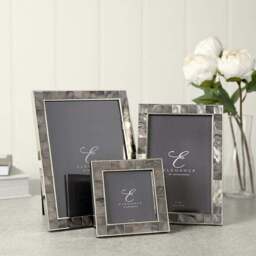 Elegance Mother of Pearl Photo Frame - thumbnail 6