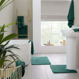 Catherine Lansfield Anti Bacterial 6 Piece Towel Bale - thumbnail 4