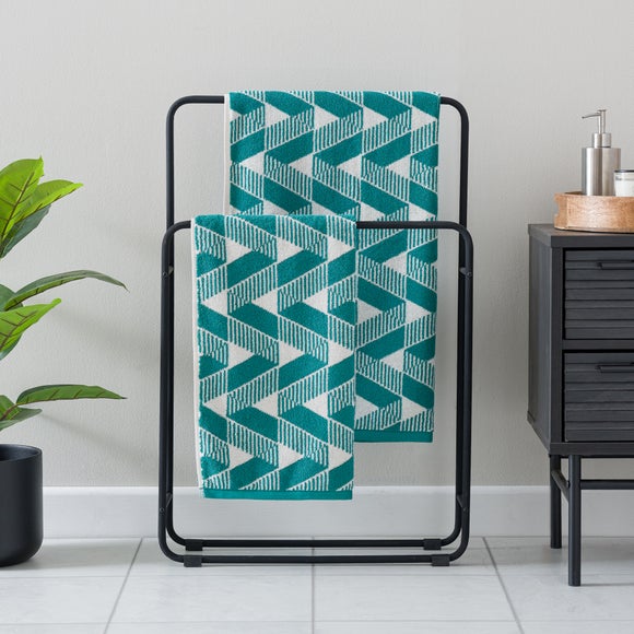 Zig Zag Cotton Towel - image 1