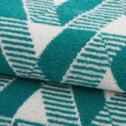 Zig Zag Cotton Towel - thumbnail 2