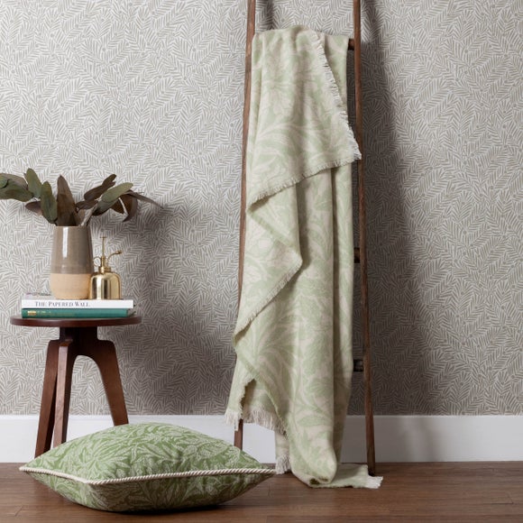 Morris & Co. Acorn Tonal Throw Blanket 130cm x 170cm - image 1