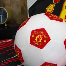 Manchester United 3D Cushion - thumbnail 2