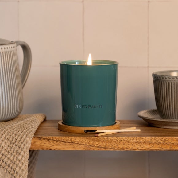 Fired Earth Green Tea & Bergamot Candle - image 1