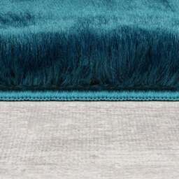 Ivy Luxury Supersoft Faux Fur Rug - thumbnail 4