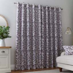 Layla Eyelet Curtains - thumbnail 4