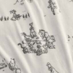 Disney Winnie the Pooh Watercolour Throw Blanket 120cm x 150cm - thumbnail 2