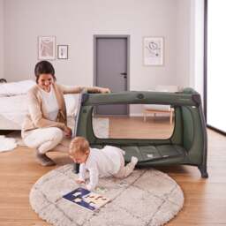 hauck Play 'n Relax Center Travel Cot - thumbnail 1