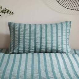 Westley Seersucker Duvet Cover and Pillowcase Set - thumbnail 2
