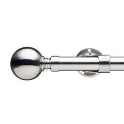 Ashton Room Darkening Extendable Metal Eyelet Curtain Pole - thumbnail 3