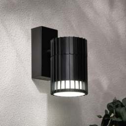 Muto Ribbed Outdoor Wall Light
