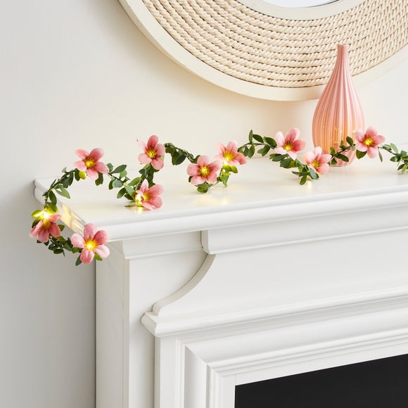 Green Leaf & Flower 20 LED String Lights - image 1