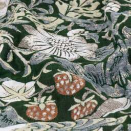 Morris & Co. Strawberry Thief Throw Blanket 130cm x 170cm - thumbnail 2