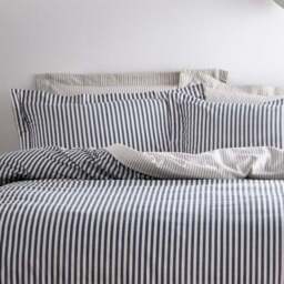Yard Hebden Reversible 100% Cotton Duvet Cover & Pillowcase Set - thumbnail 3