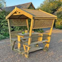 Stirling Picnic Table Arbour - thumbnail 4