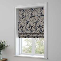 Montague Made to Measure Roman Blind - thumbnail 3