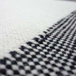 Seb Border Wool Rug - thumbnail 2