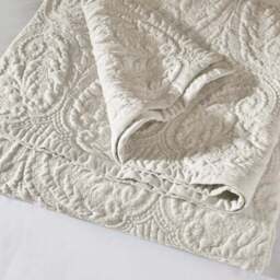 Dorma Marlowe Bedspread - thumbnail 2