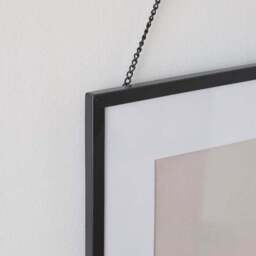 Hanging Chain Photo Frame - thumbnail 2
