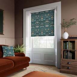 William Morris Lodden Velvet Daylight Made to Measure Roller Blind - thumbnail 3
