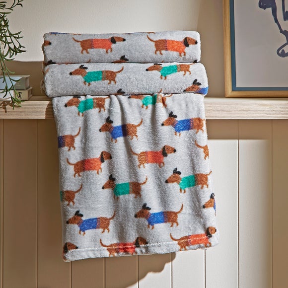 Sam the Sausage Dog Throw Blanket 130cm x 170cm by Dunelm