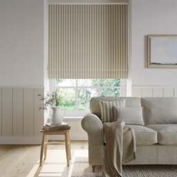 Emily Bond Elliot Made to Measure Roman Blind - thumbnail 1