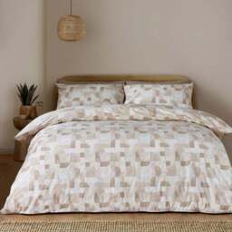 Catherine Lansfield Sloane Geo Reversible Duvet Cover & Pillowcase Set - thumbnail 4