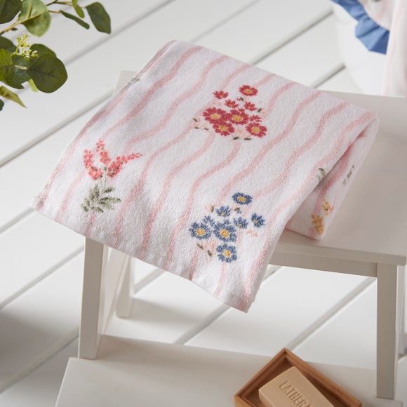 Heart and Soul Floral Cotton Towel - image 1